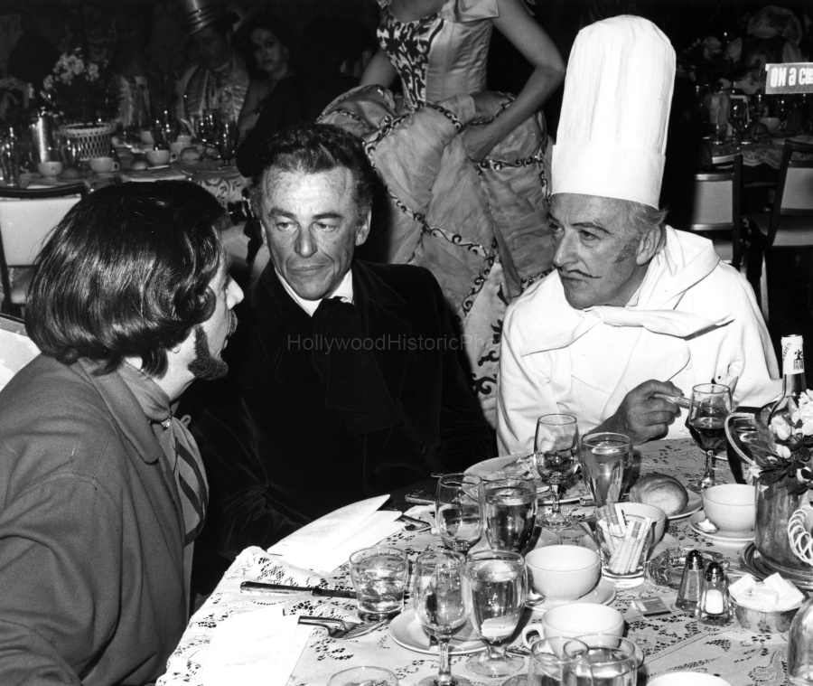 Beverly Hilton Hotel 1960.jpg